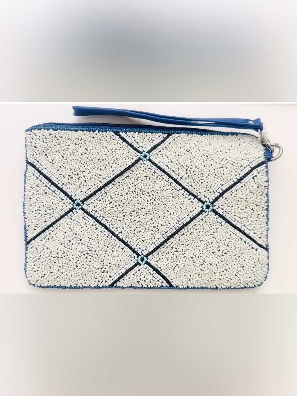 NWT House of Harlow 1960 Beaded Eye Motif Wristlet in Blue & White - Picture 3 of 3